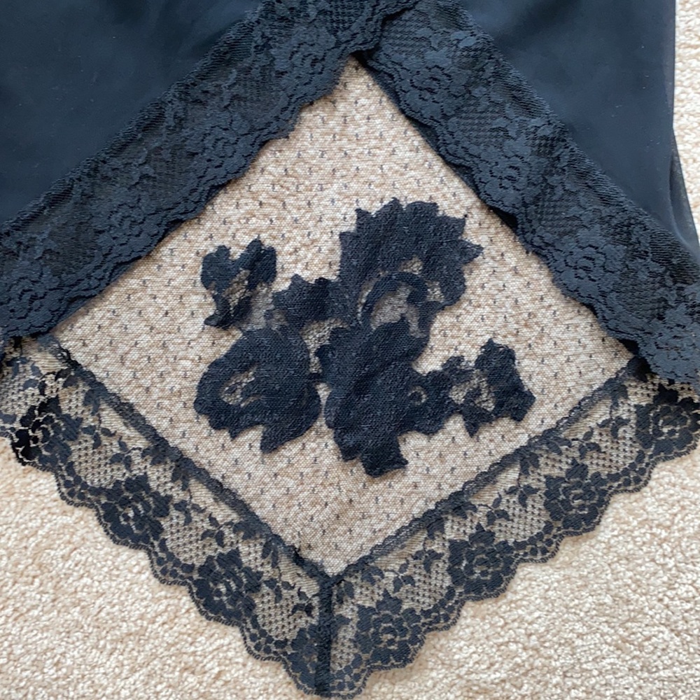 Vintage Victoria's Secret black negligee - Picture 5 of 7